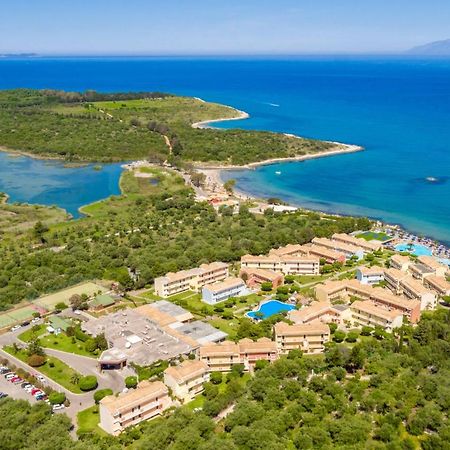 Mareblue Beach Agios Spyridon  المظهر الخارجي الصورة