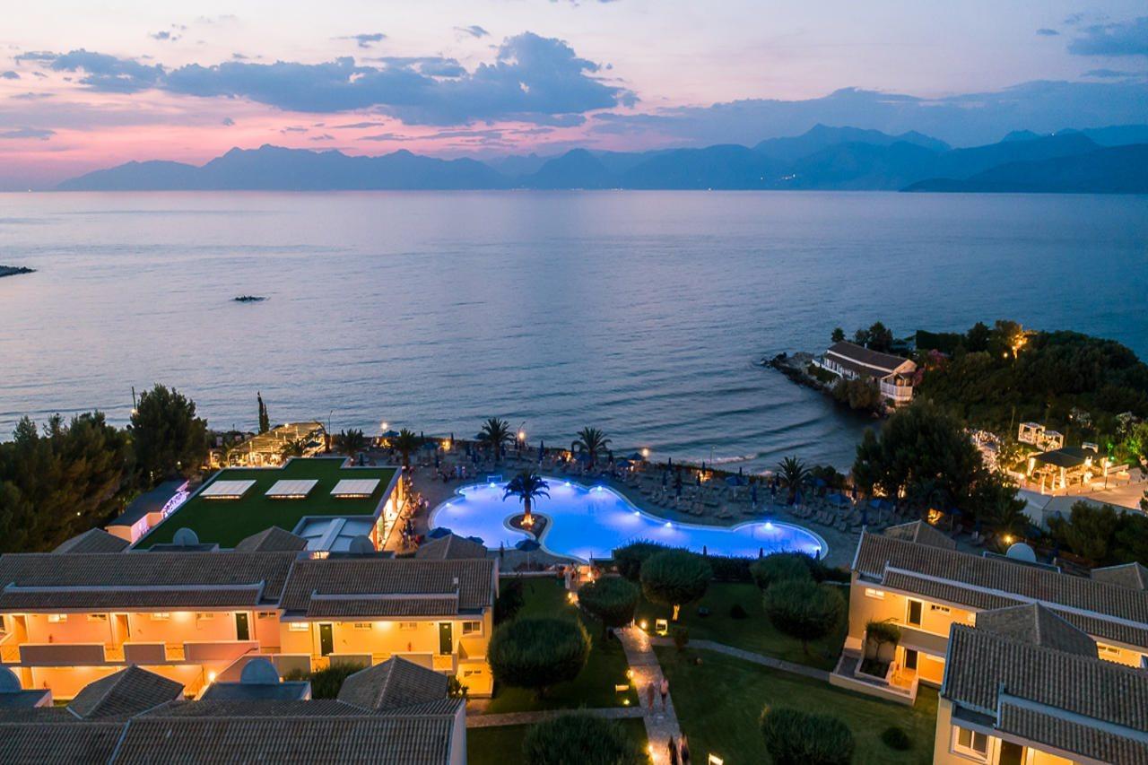 Mareblue Beach Agios Spyridon  المظهر الخارجي الصورة