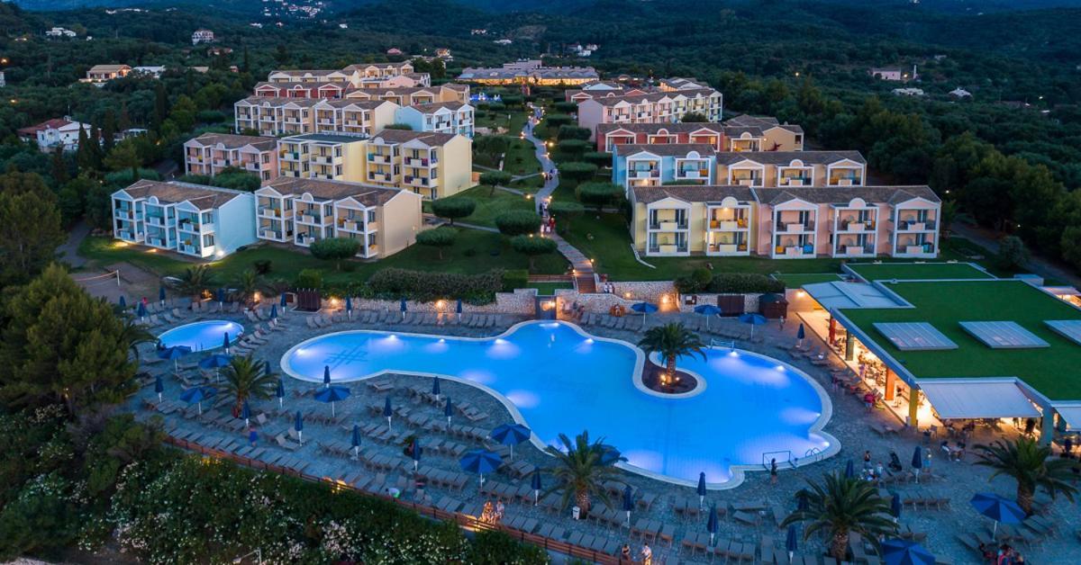 Mareblue Beach Agios Spyridon  المظهر الخارجي الصورة