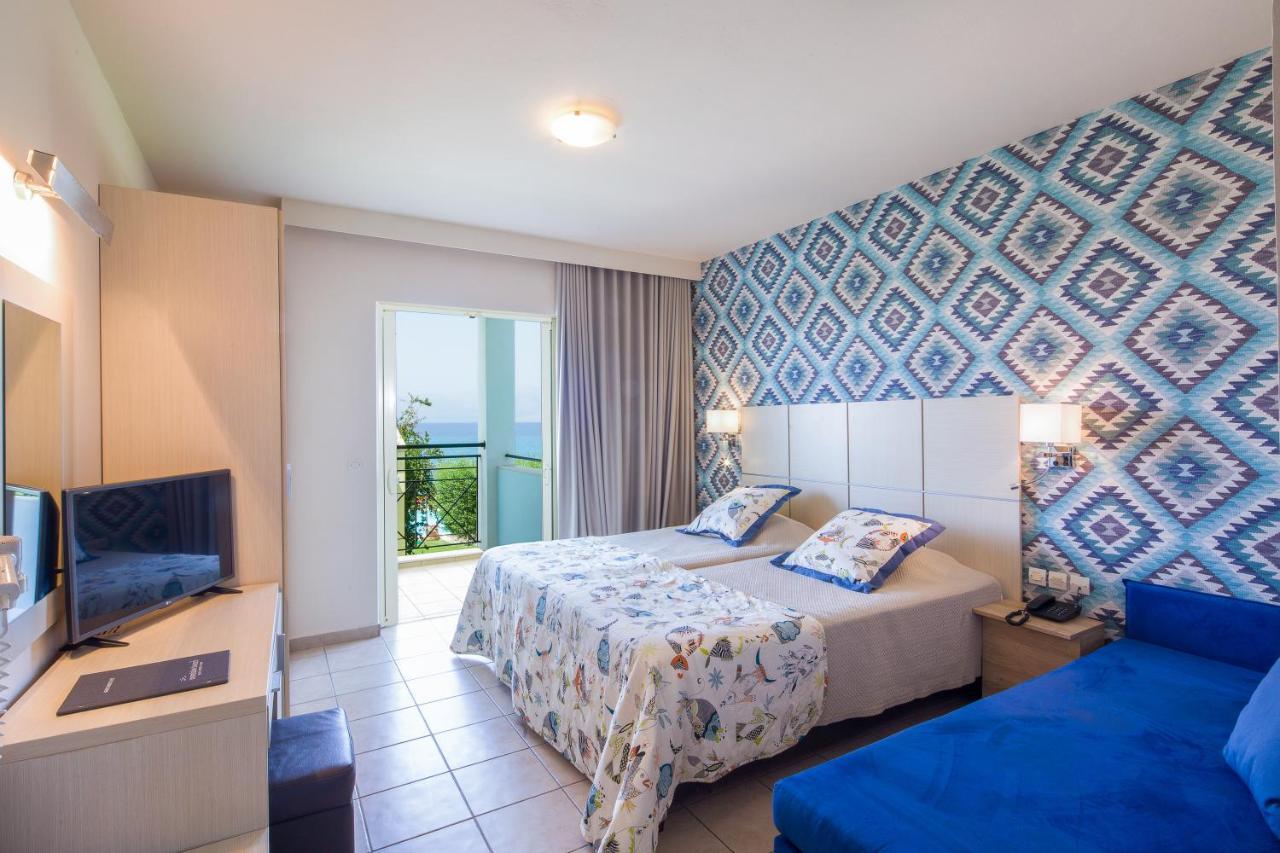 Mareblue Beach Agios Spyridon  المظهر الخارجي الصورة